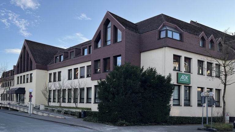 Leerstehende Büroflächen für Wohnraum umnutzen